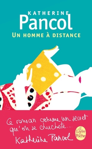 Un homme à distance